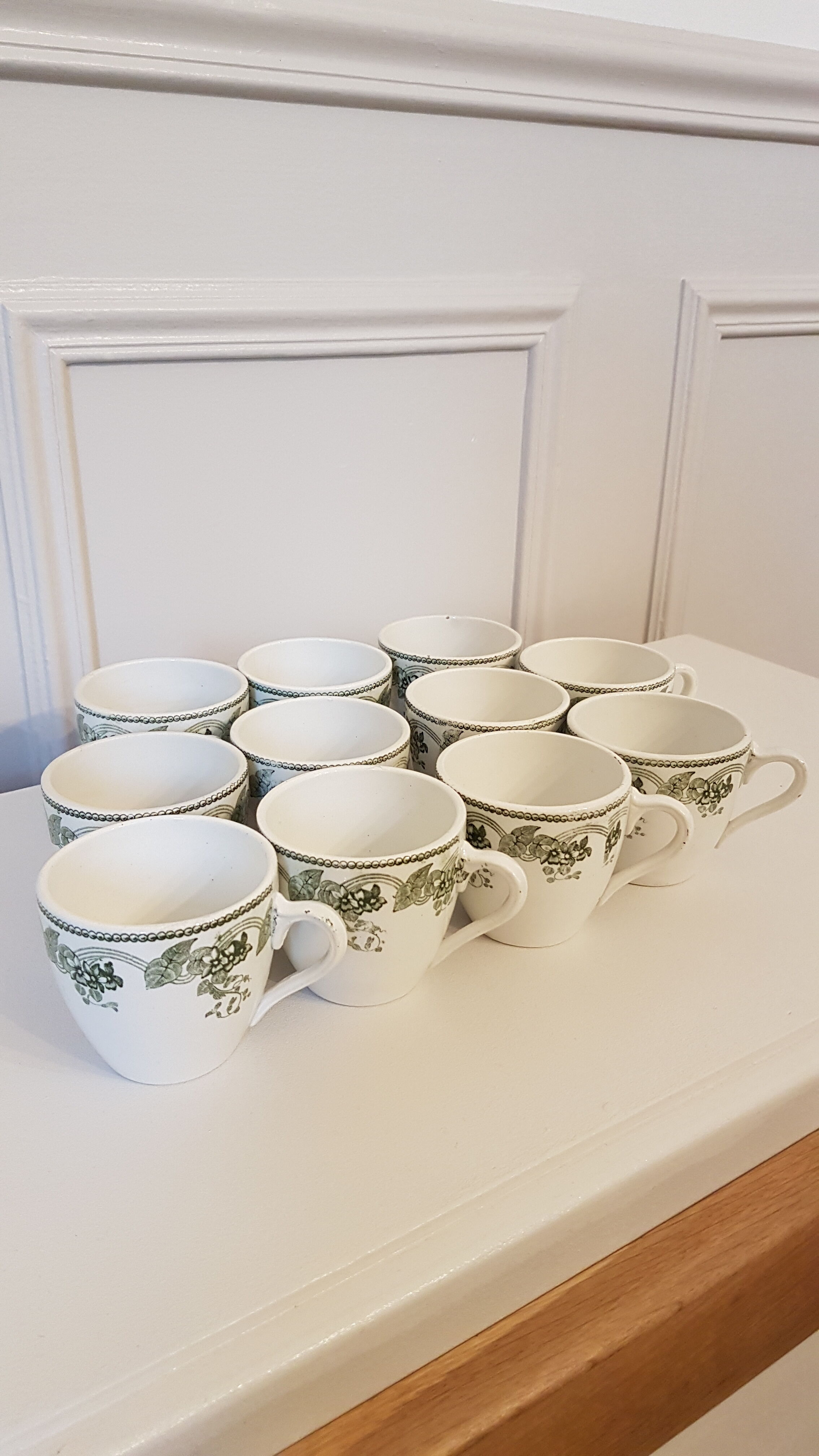 Set of 11 porcelain cups
