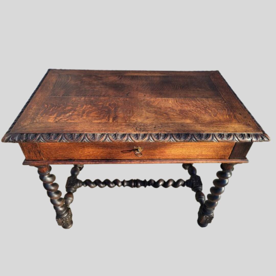 Louis XIII writing desk from the 19th century