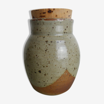 Small sandstone pot
