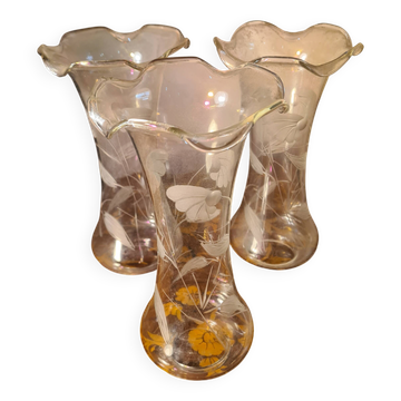 set of 3 engraved cut glass tulips by Baccarat, Art Nouveau for lamp or light