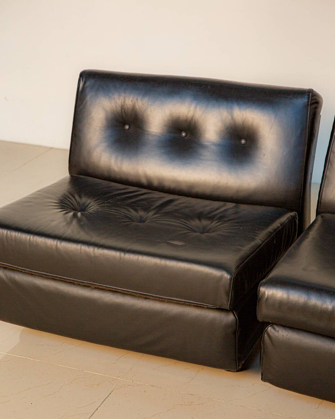 Set of 5 "Amanta" armchairs by Mario Bellini for C&B Italia 80's