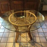 Round table glass and rattan