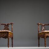 19th century Italian Renaissance style carved walnut corner chairs, set of 2