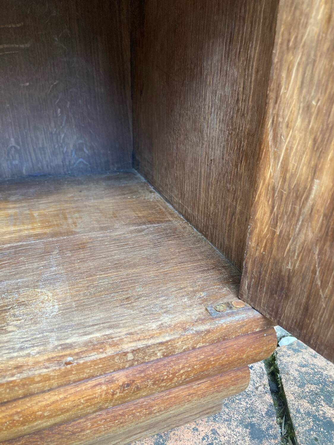 Meuble de rangement ancien