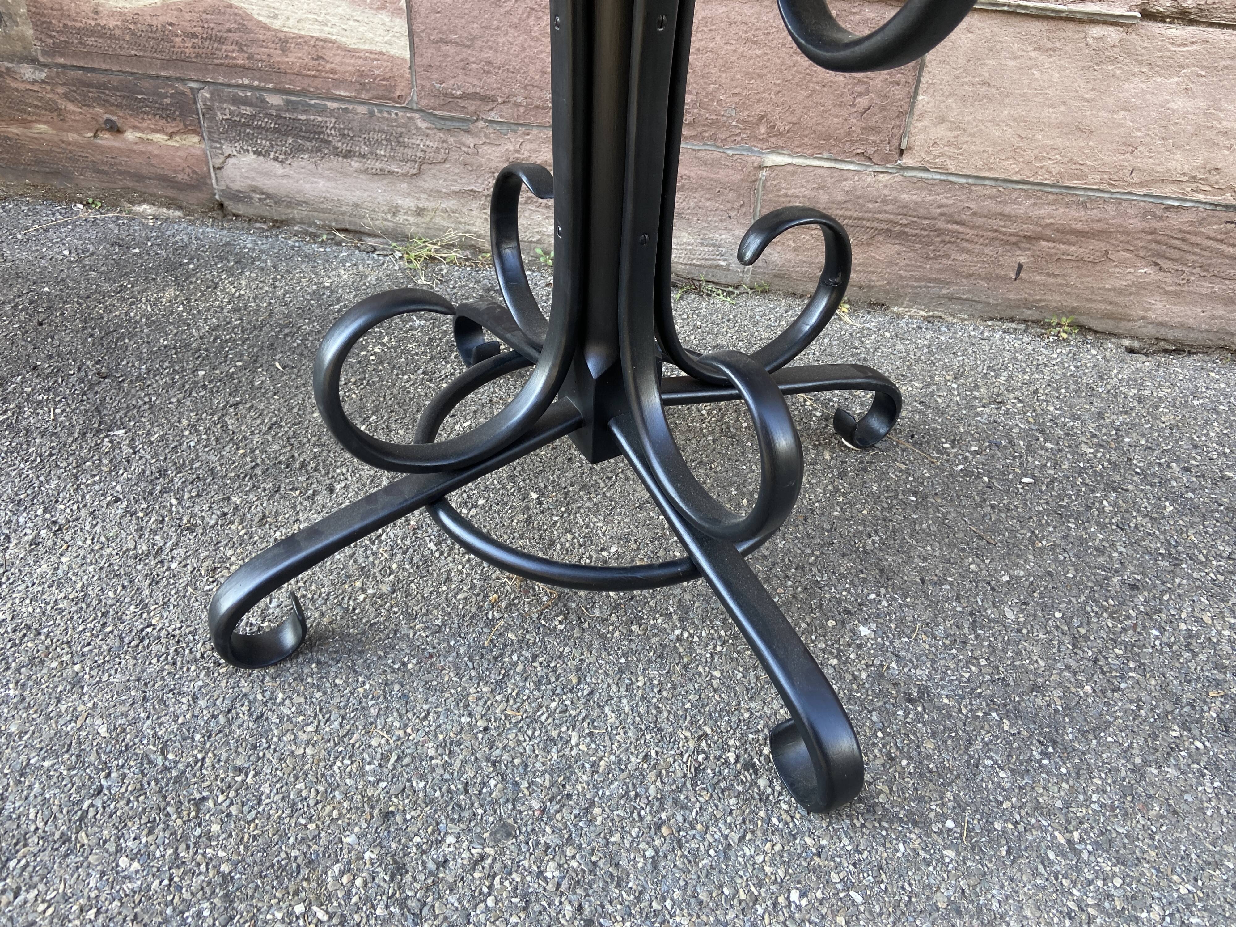 Side table table central foot pedestal table Art Nouveau style curved wood 1980s