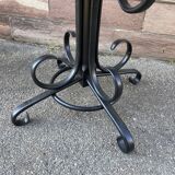 Table d'appoint table pied central guéridon Art Nouveau bois courbé 1980s
