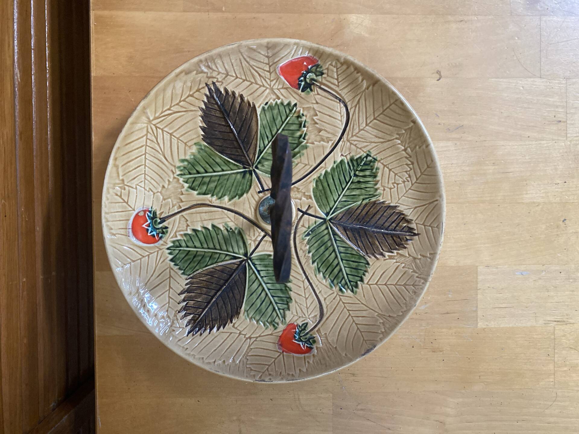 Old poet laval plate ceramic strawberry decor france vintage
