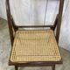 Paire de chaises pliantes avec cannage