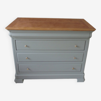 Beautifully crafted Louis Philippe style chest of drawers sublimated in verdigris, wooden top.
