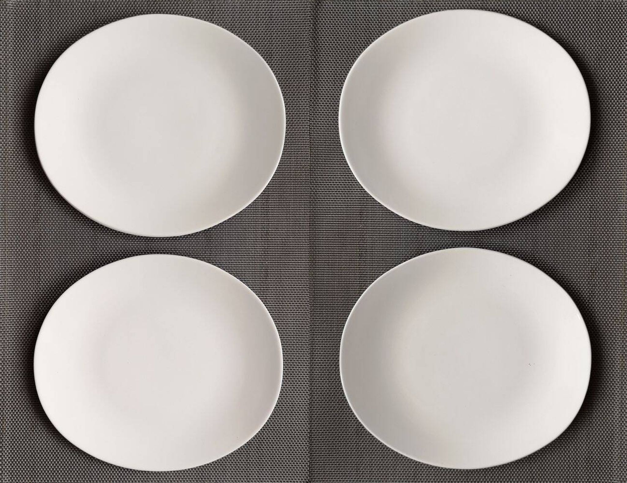 Set of 4 oval enameled ceramic plates - Handcrafted