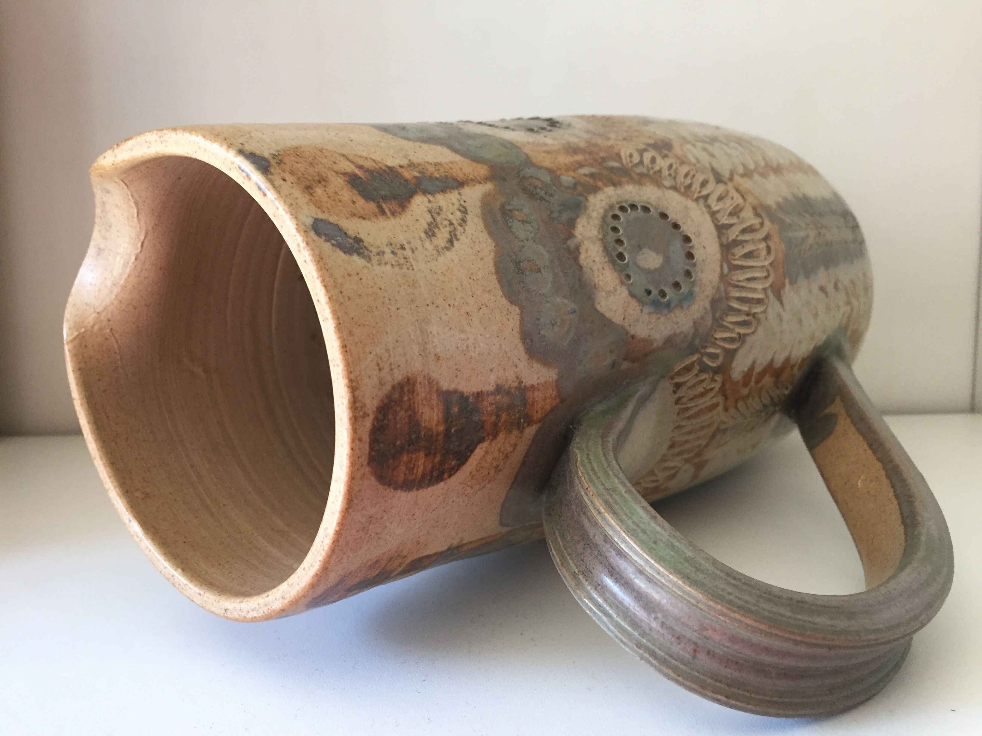 Great pitcher Jean-Claude Courjault La Cerisaie