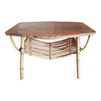 Rattan table