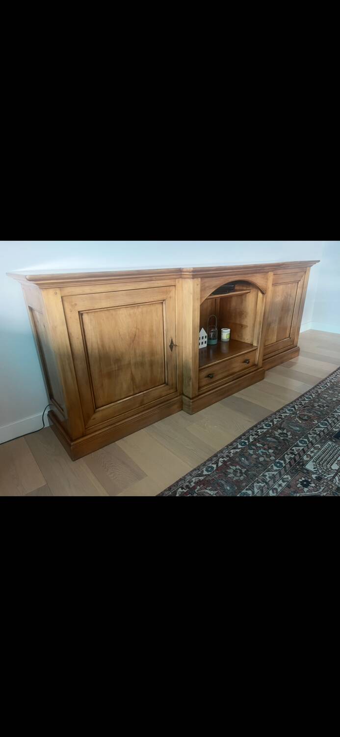 Enfilade very much, cherry wood jointed.