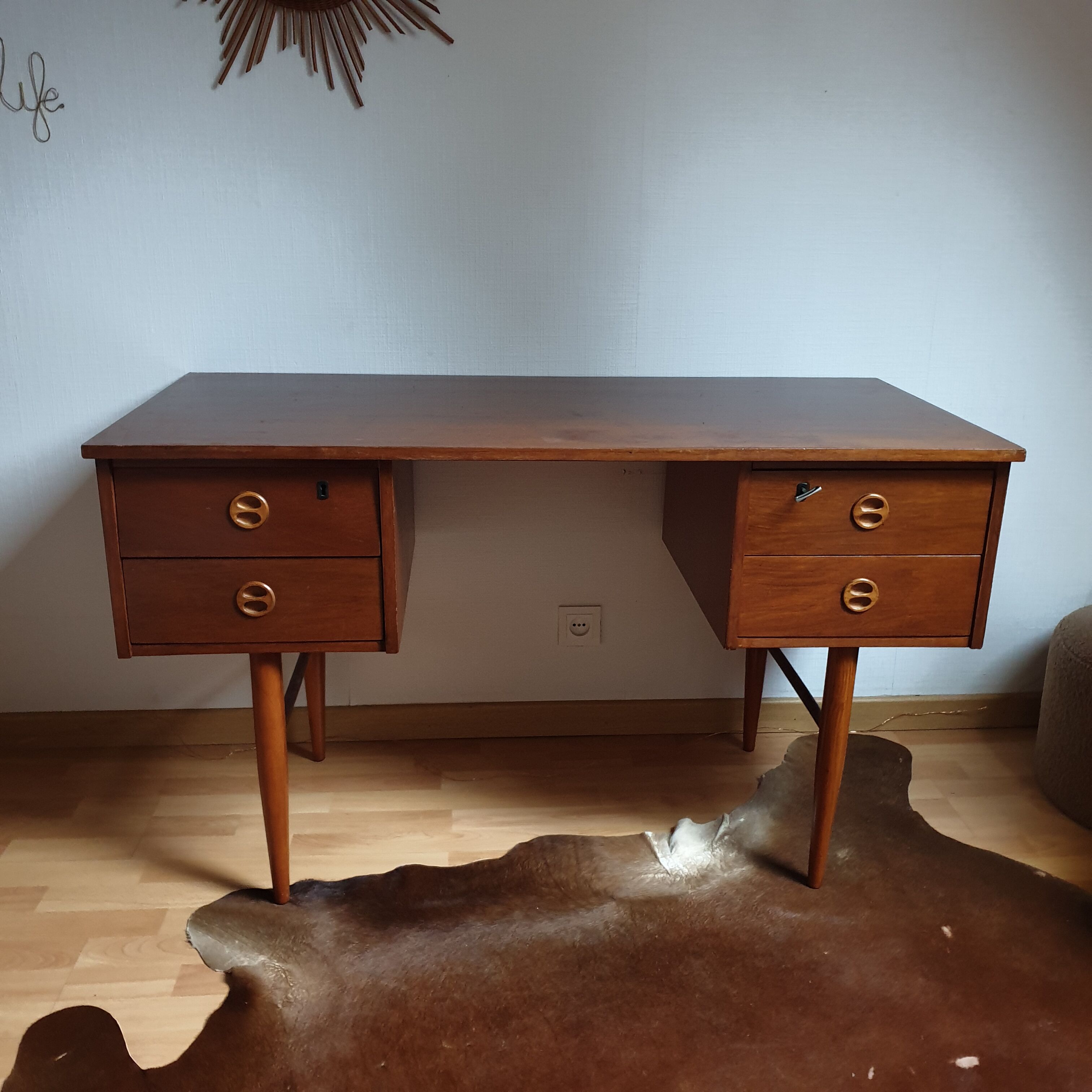 Bureau scandinave teck