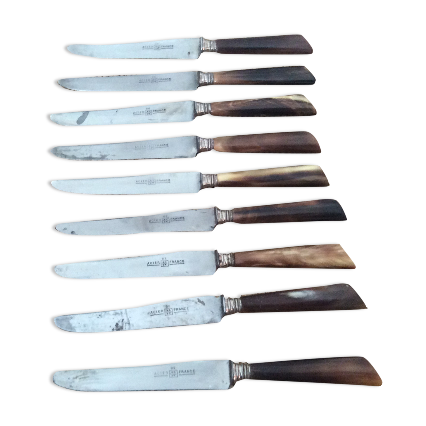 Series of 9 cheese knives