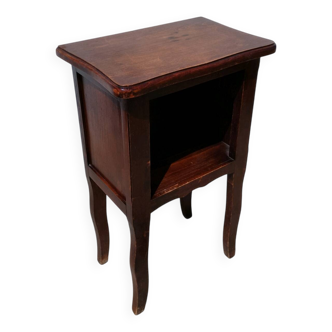 Bedside table