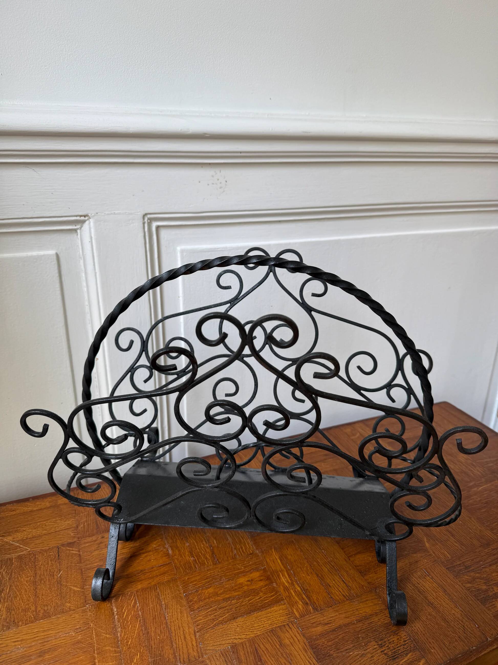 Wrought iron magazine rack