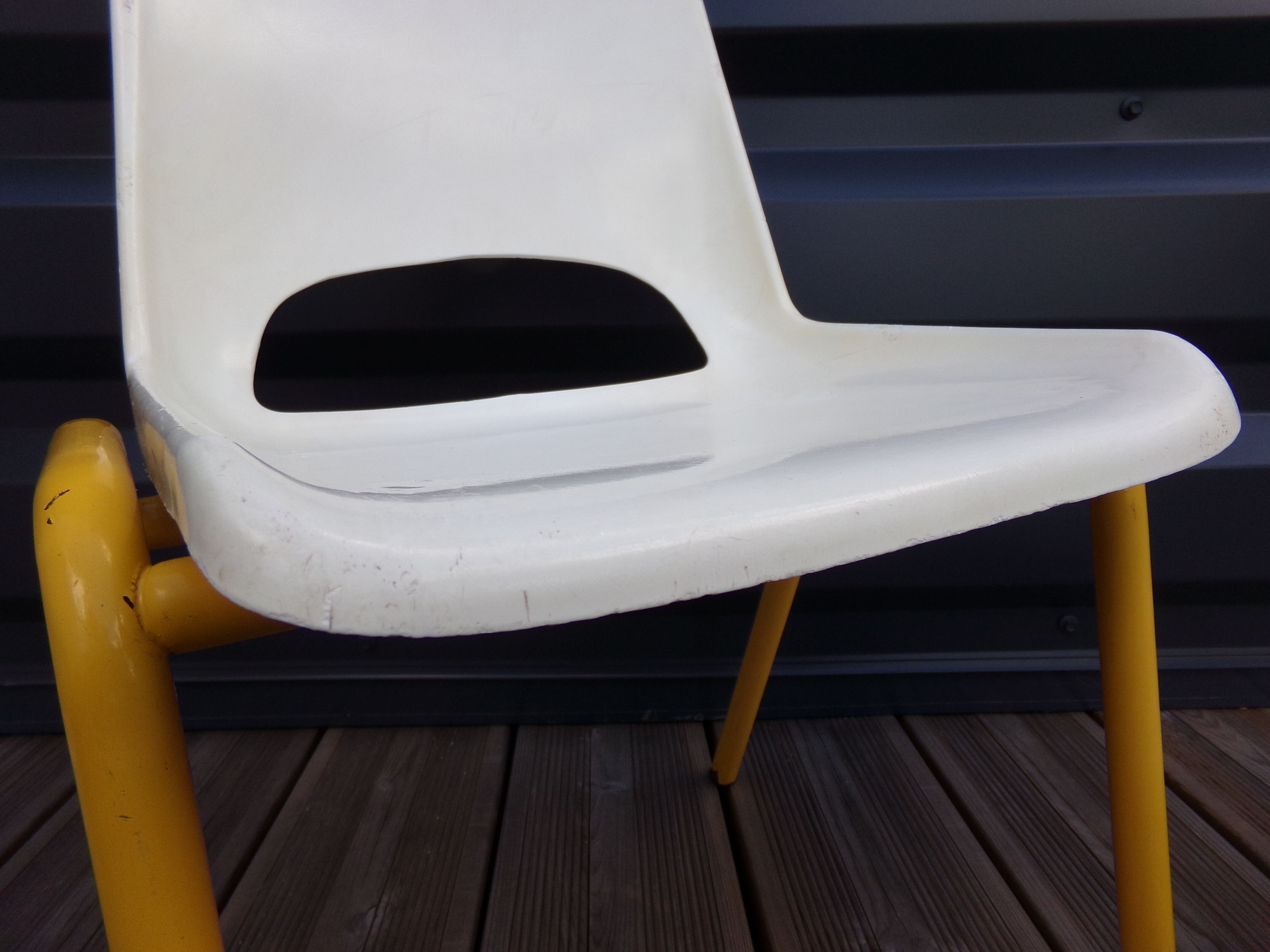 Kindergarten chair