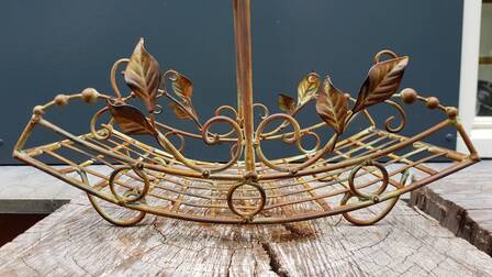 Wrought iron basket with handle small