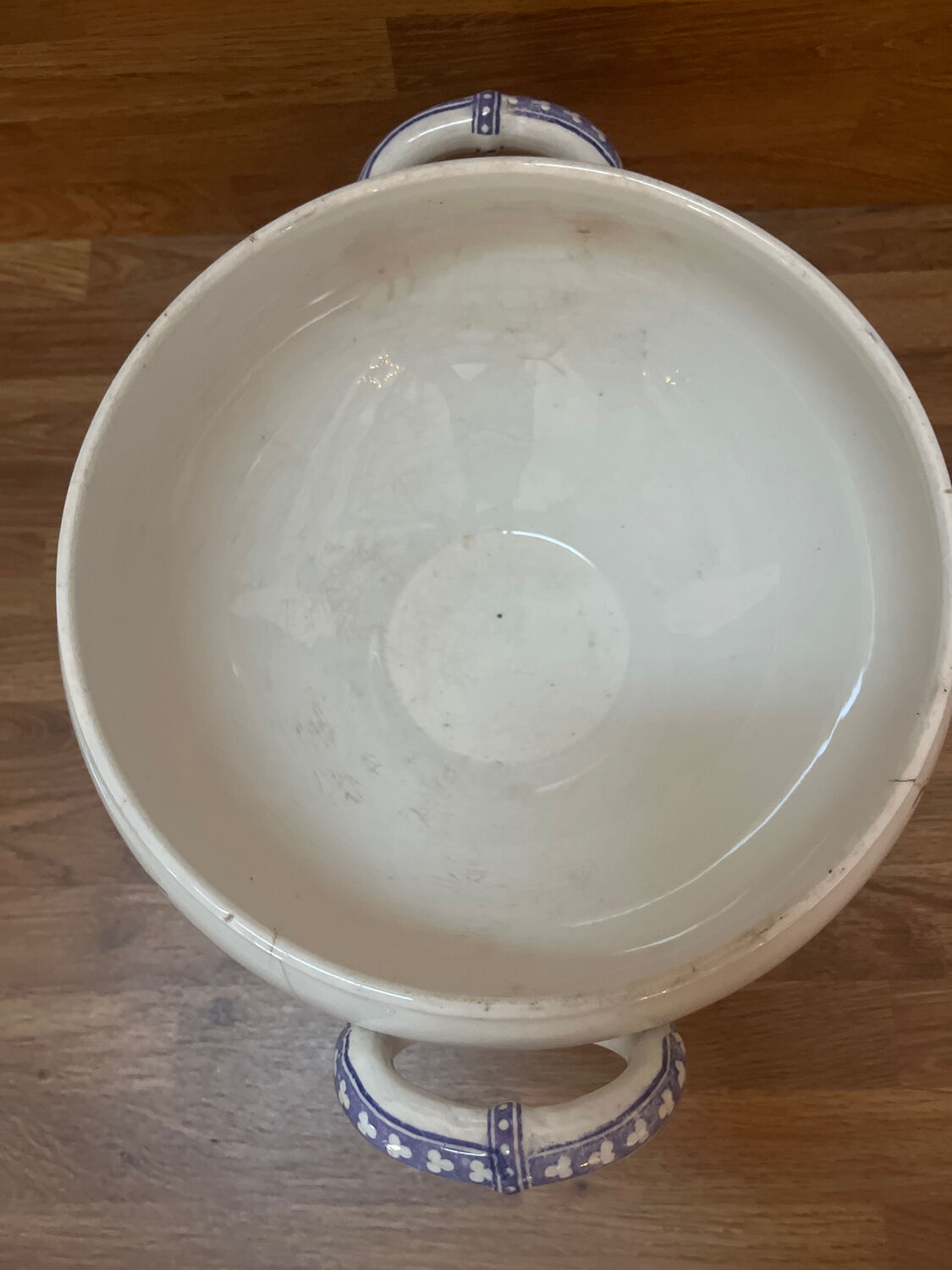 Sarreguemines Feria mauve soup tureen