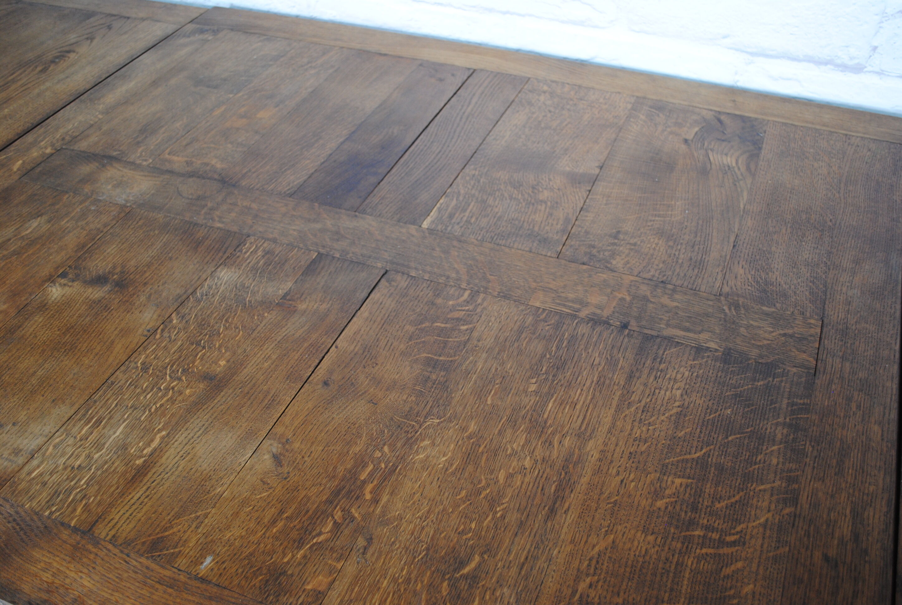 Expandable table 1950