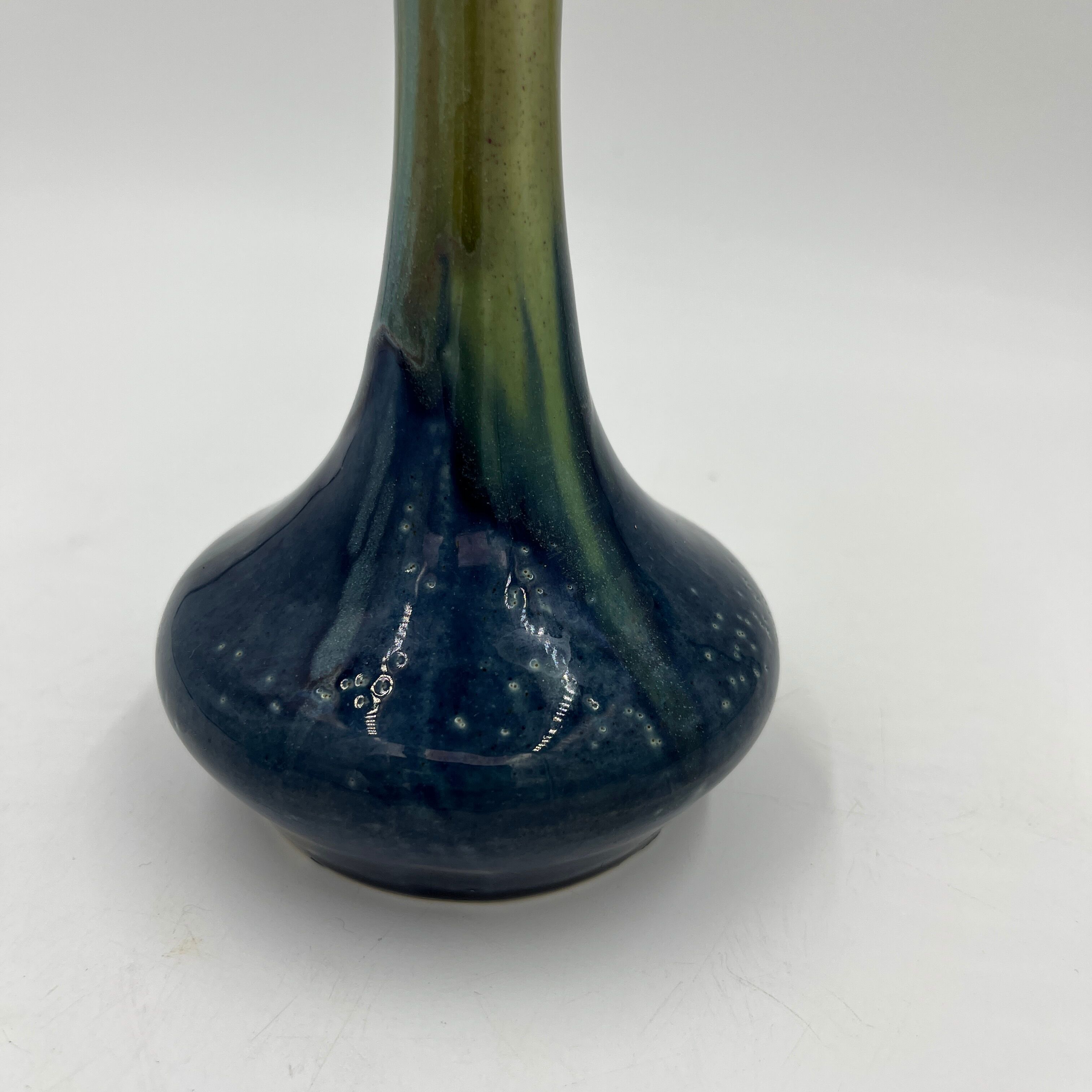 Art deco soliflore in Thulin earthenware