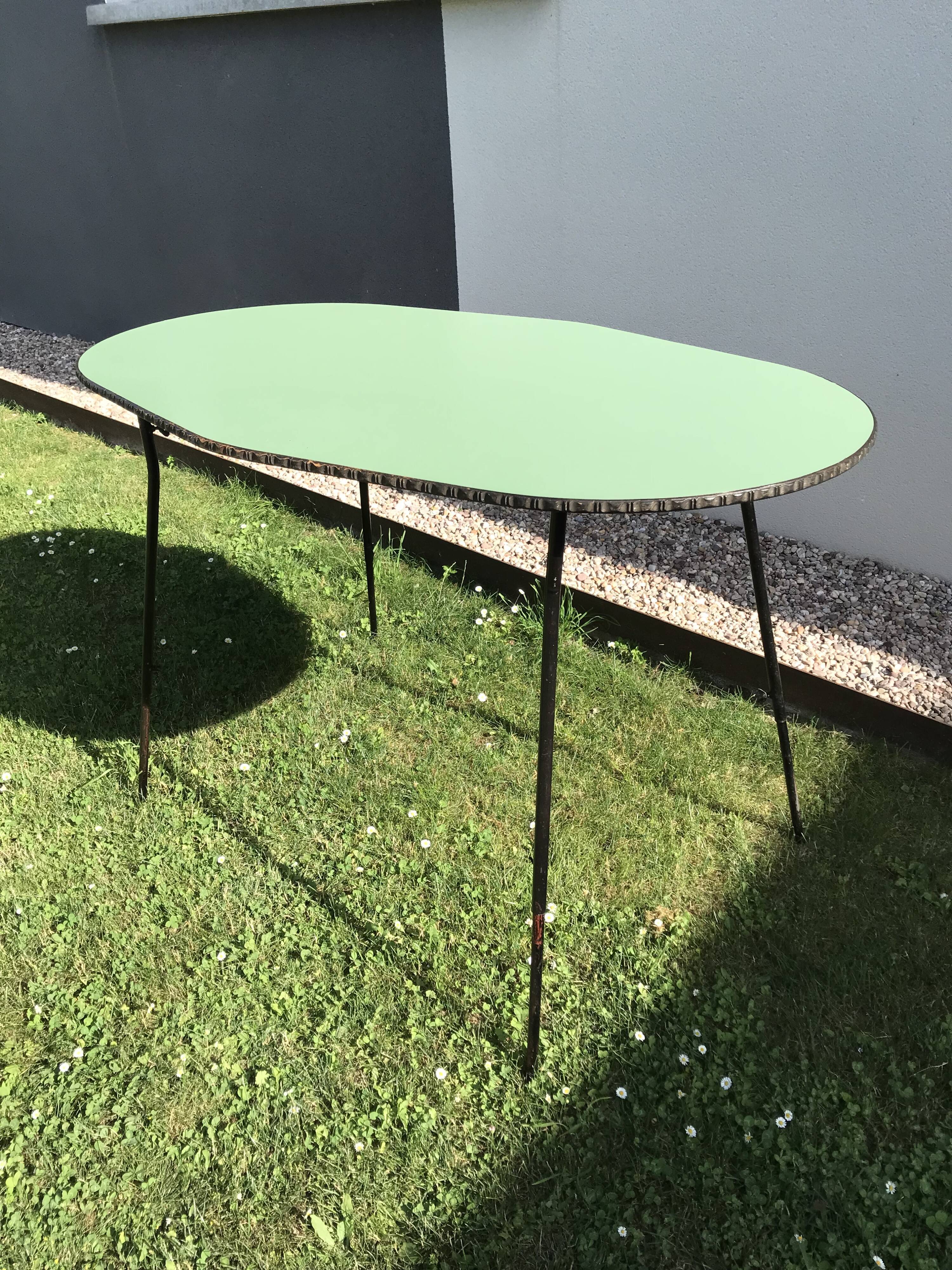 Vintage table adjustable in height 1970