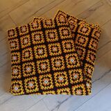 Large vintage/granny bedspread