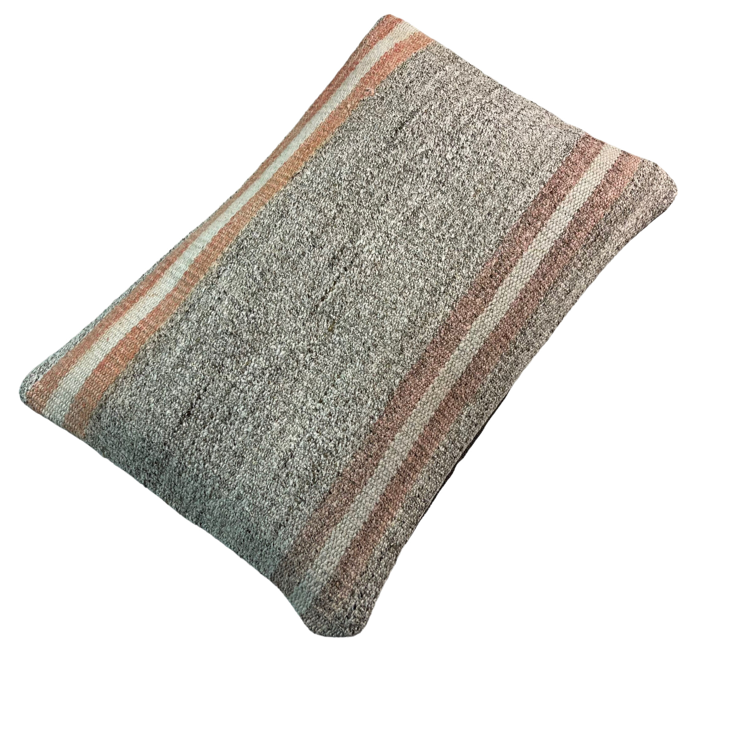 Vintage turkish kilim cushion cover 30x50cm