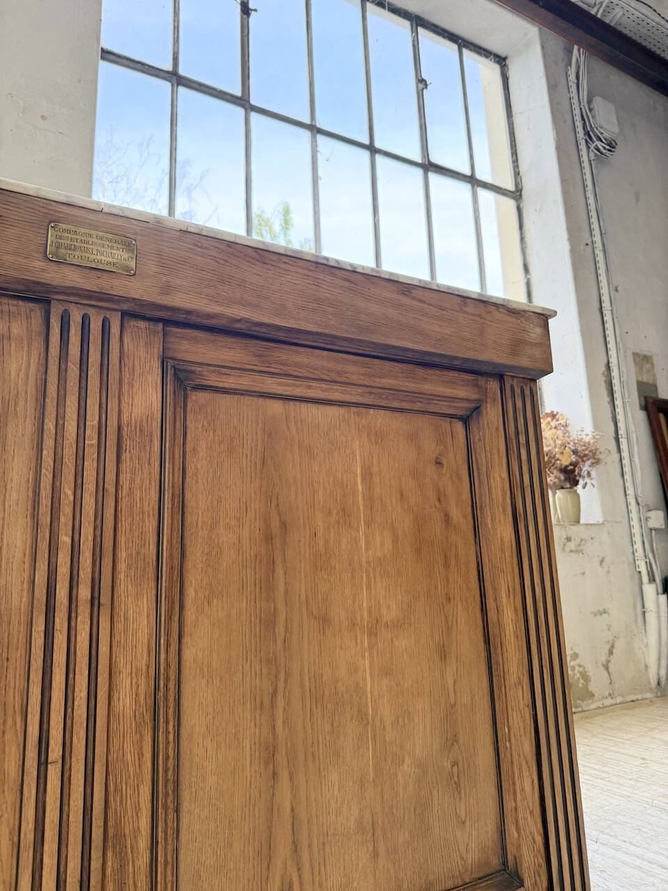Oak and marble counter 1950