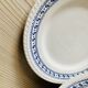Assiettes blanche vintage à décor bleu