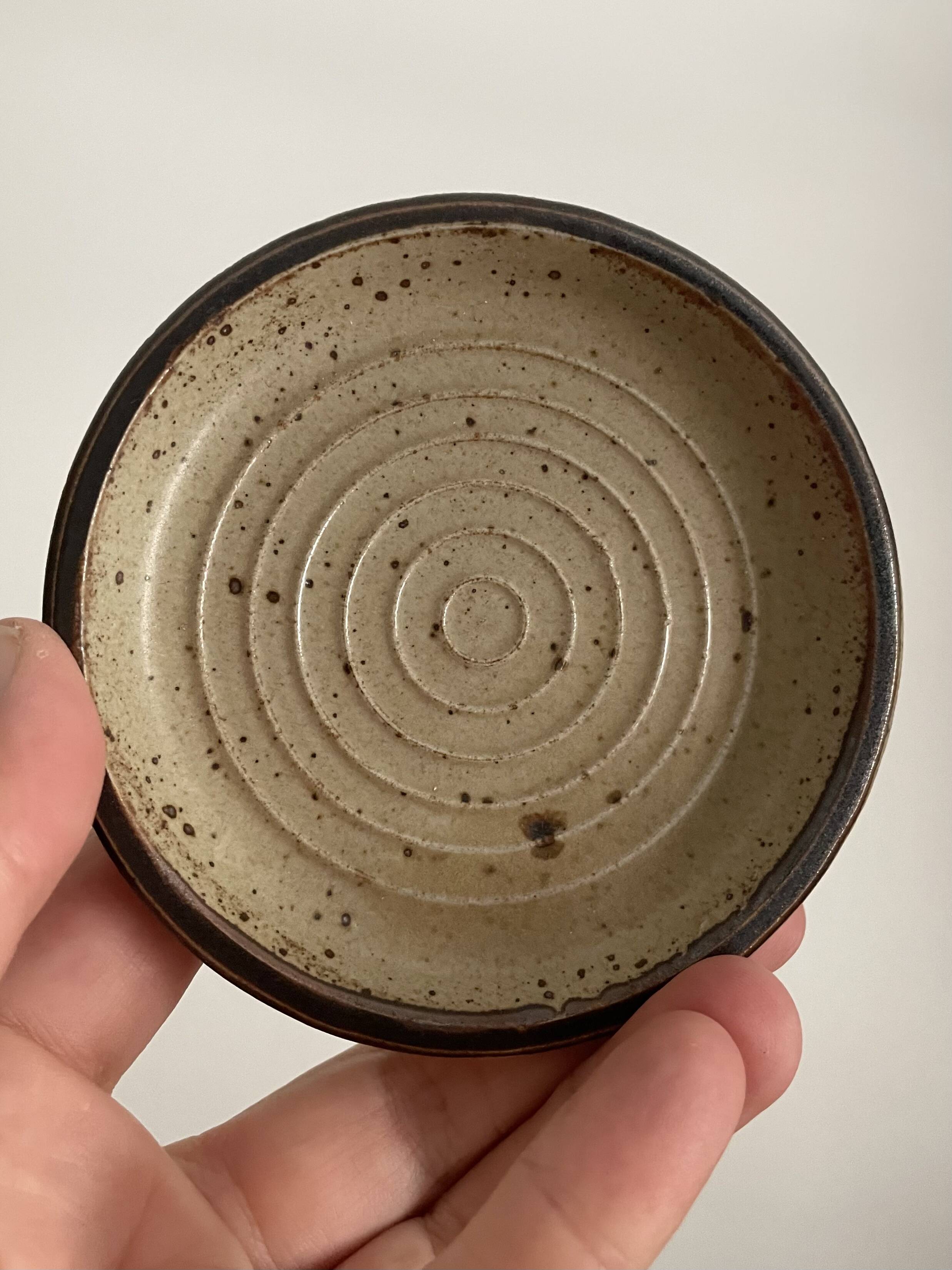 Théière avec 2 tasse à café en grès design vintage