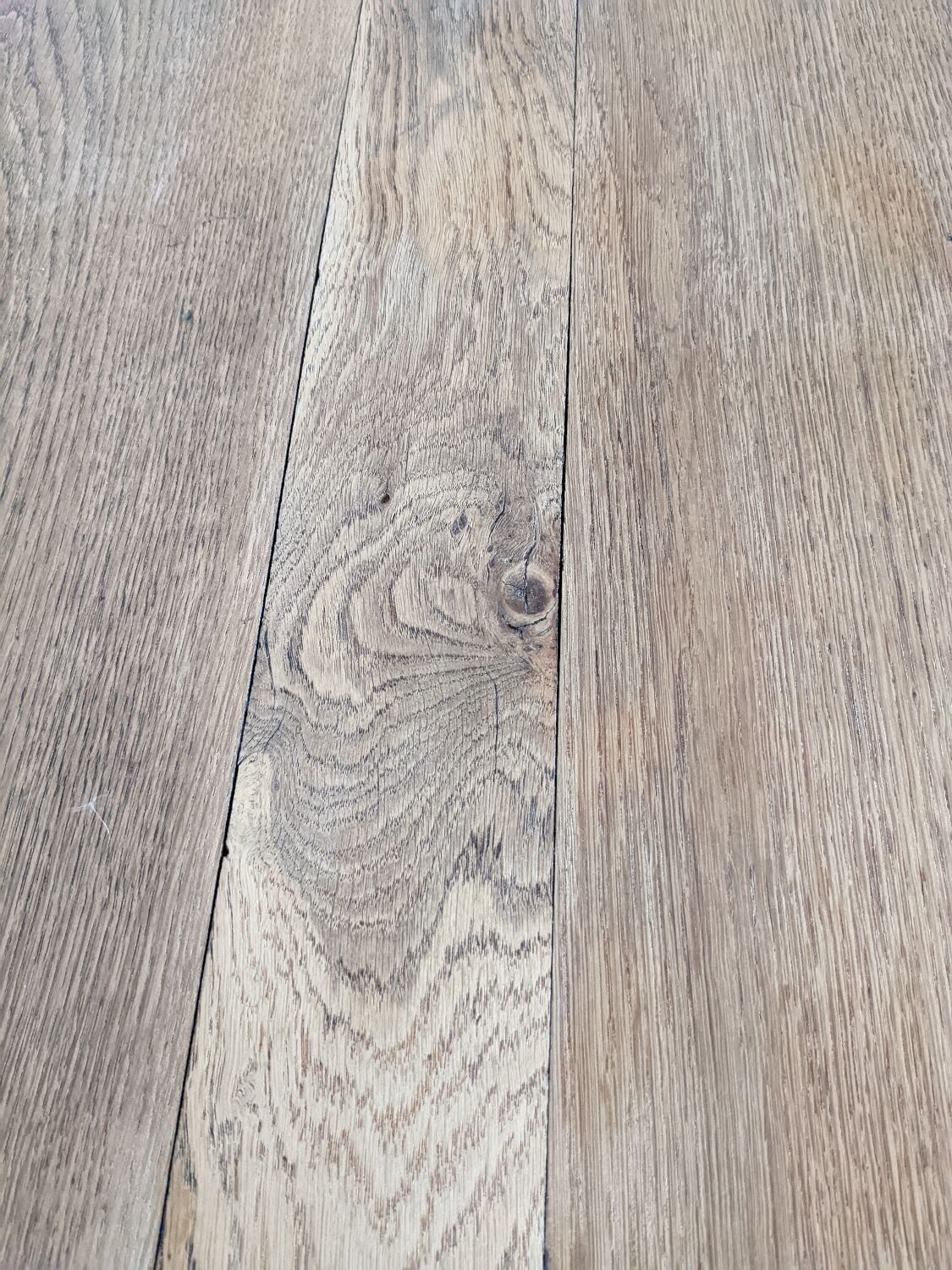 Farm table with turned legs