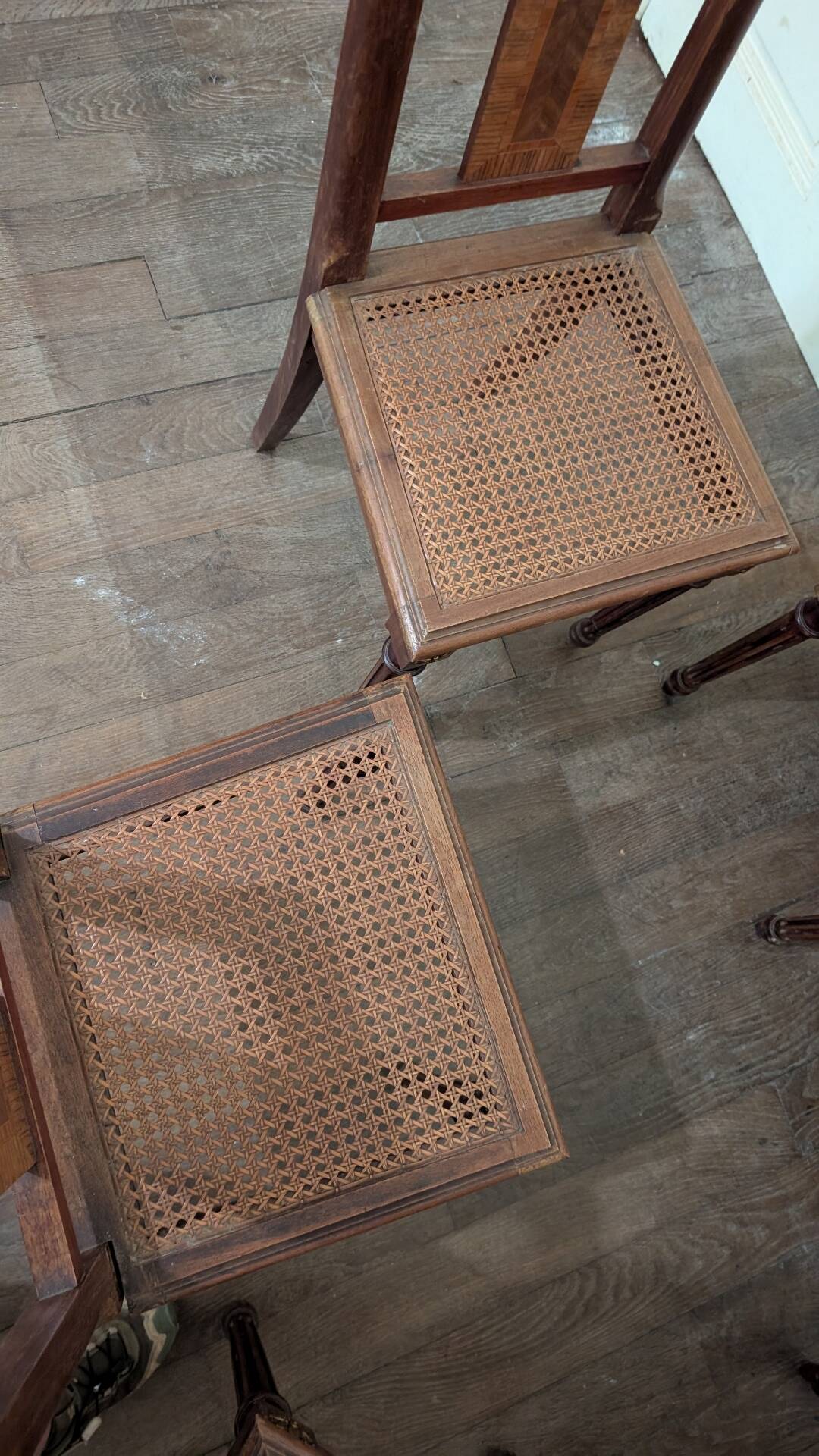 Set of 6 Louis XVI chairs in marquetry wood and caning.