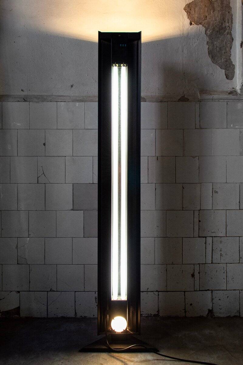 Three-light floor lamp in metal by Status Italia, 1990s.