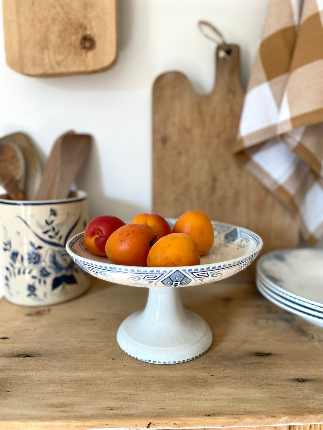 Earthenware fruit bowl, Terre de fer