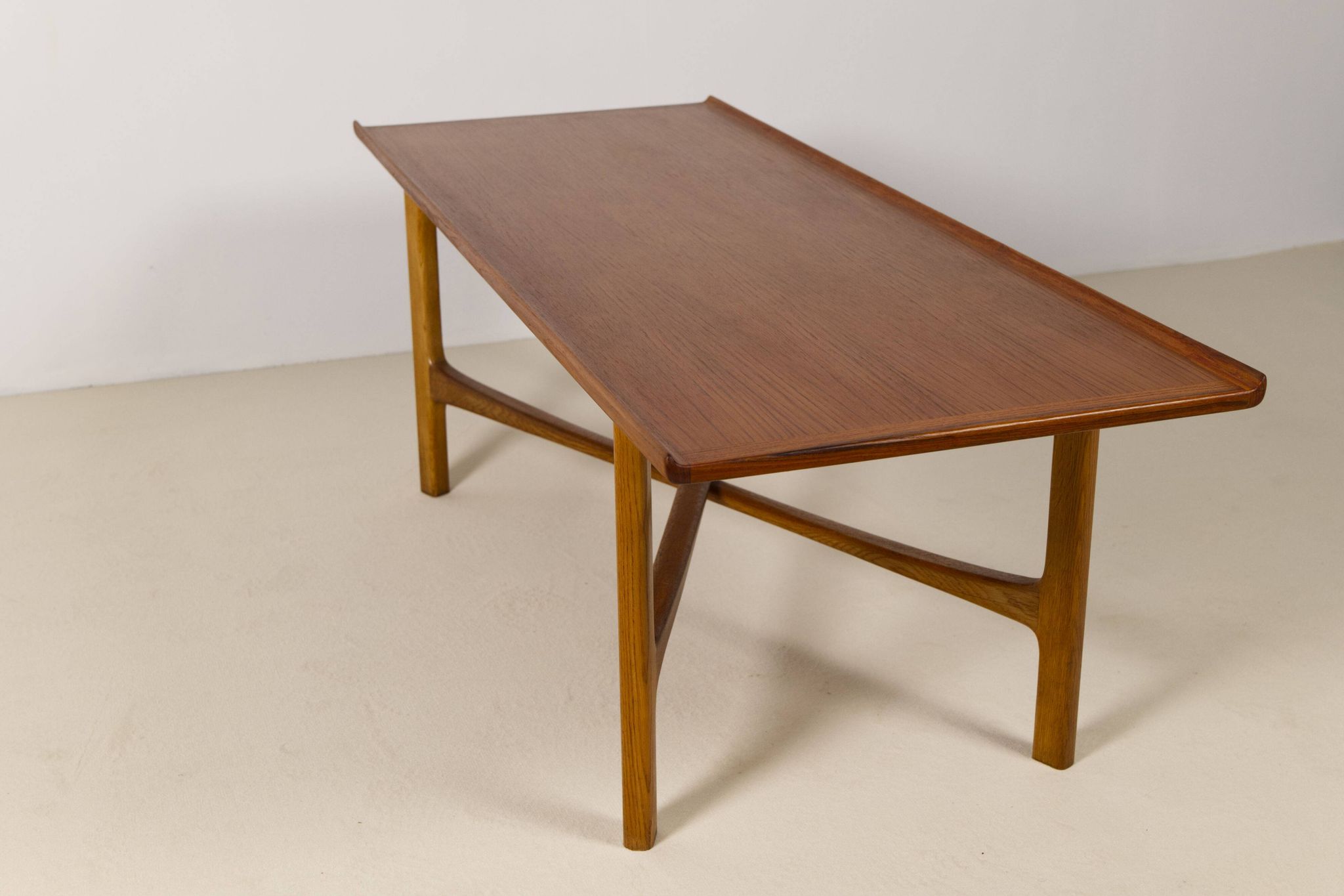 Table basse par Folke Ohlsen pour Bodafors, Suède 1964