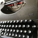 'Japy' typewriter