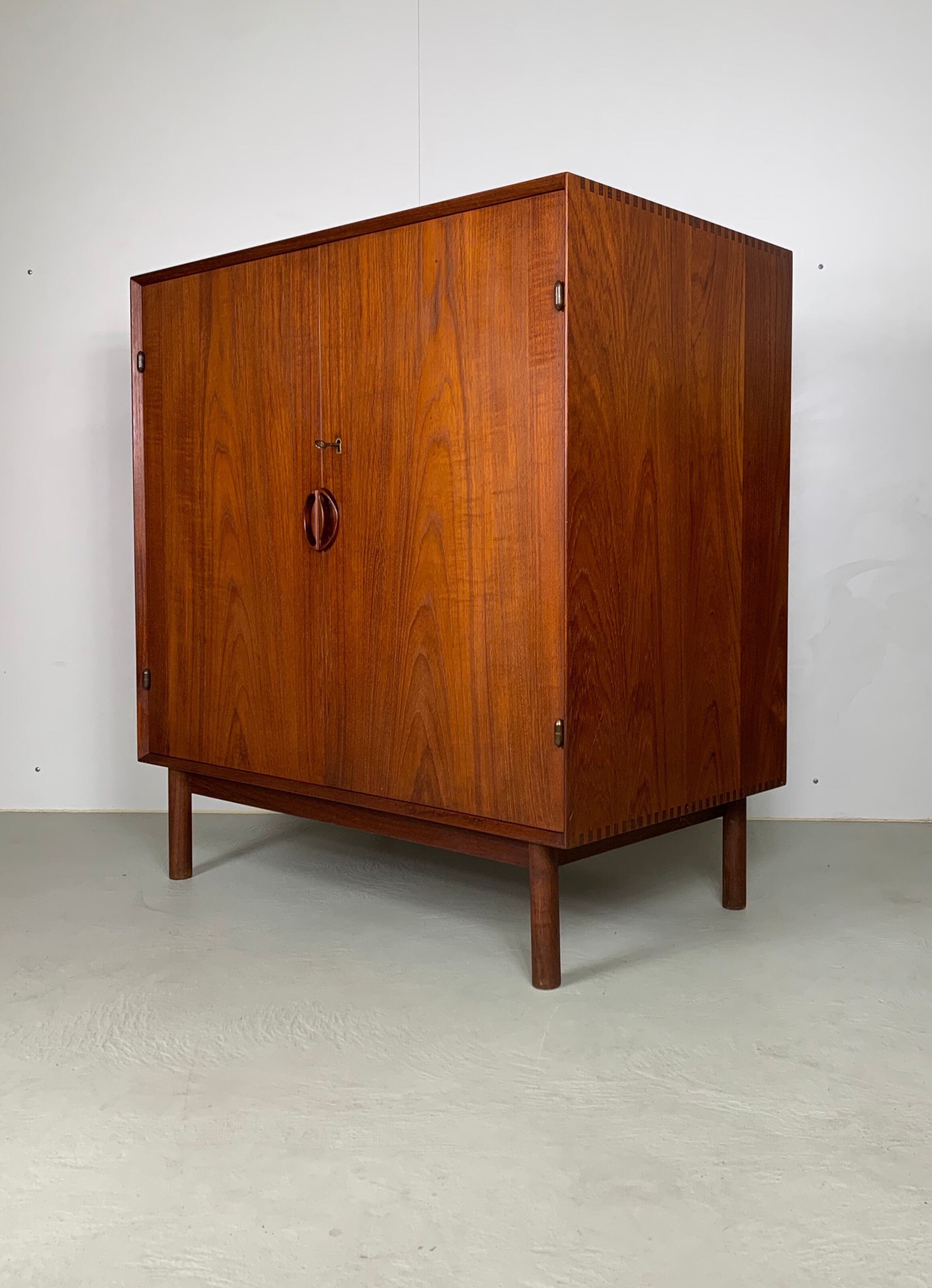 Commode de Peter Hvidt édition Soborg
