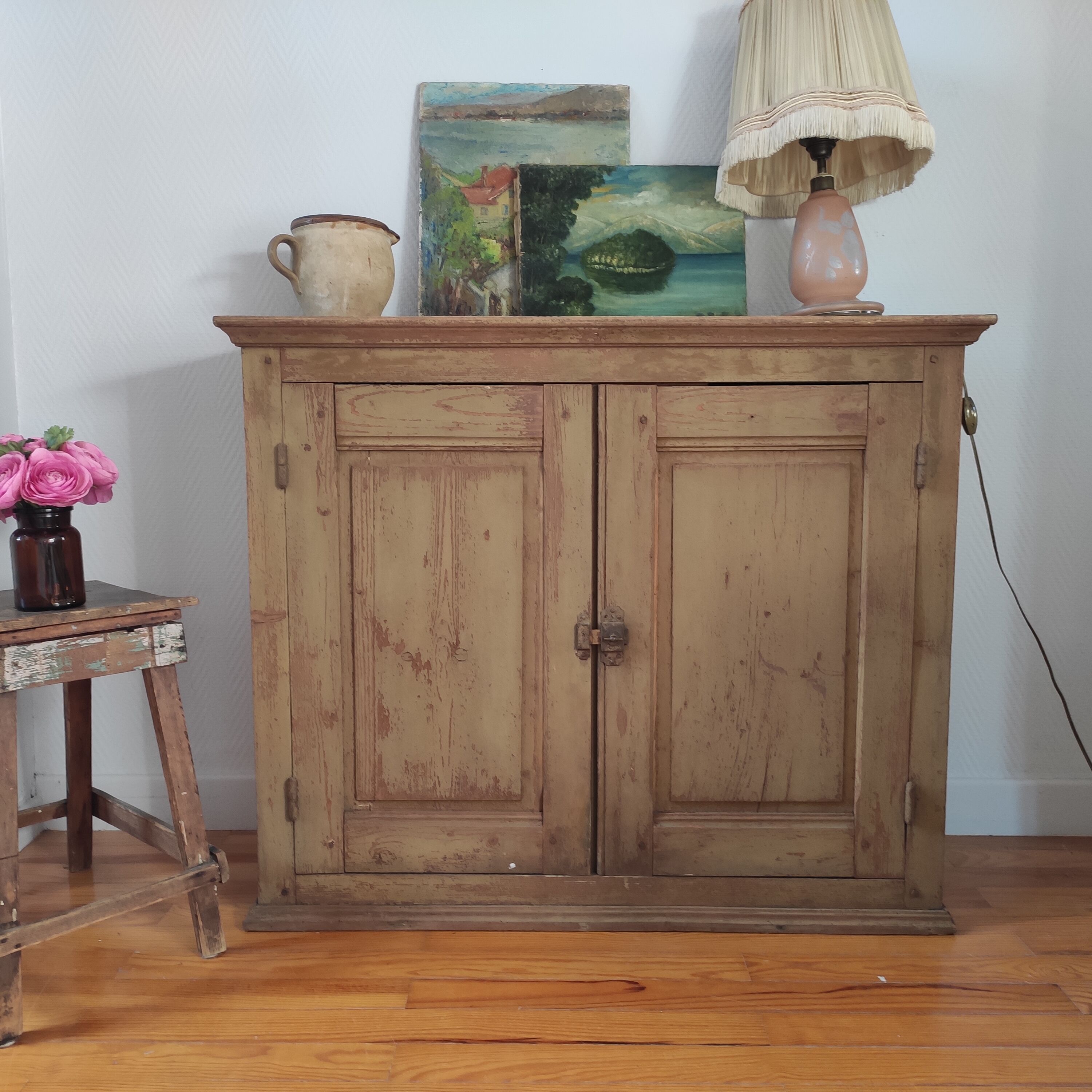 Old Parisian style buffet