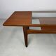 Table basse en teck des années 1960 par G-Plan, conçue par V. Wilkins.
