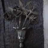 Old metal hook "old roses"