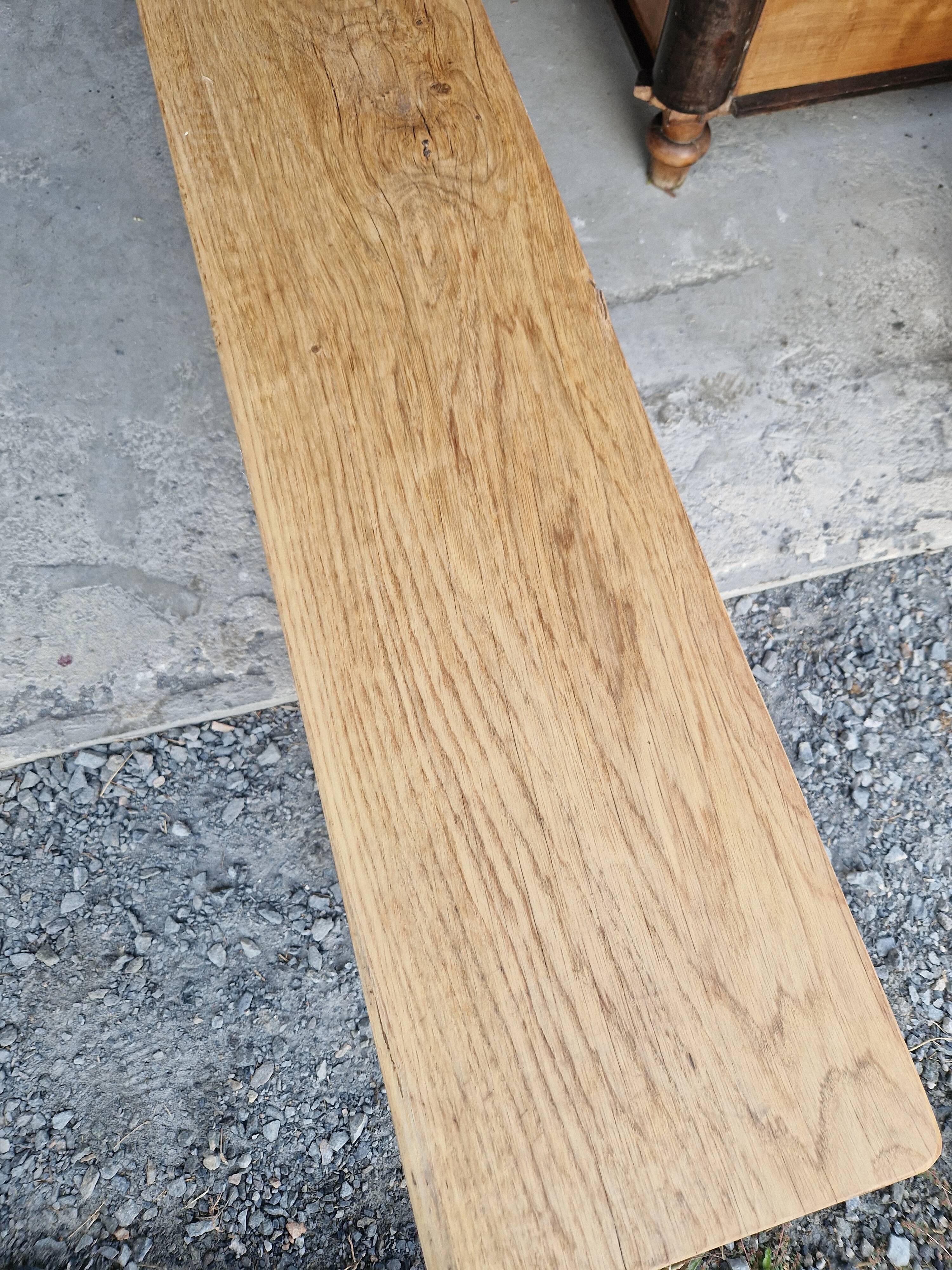 Banc de monastère en chêne massif
