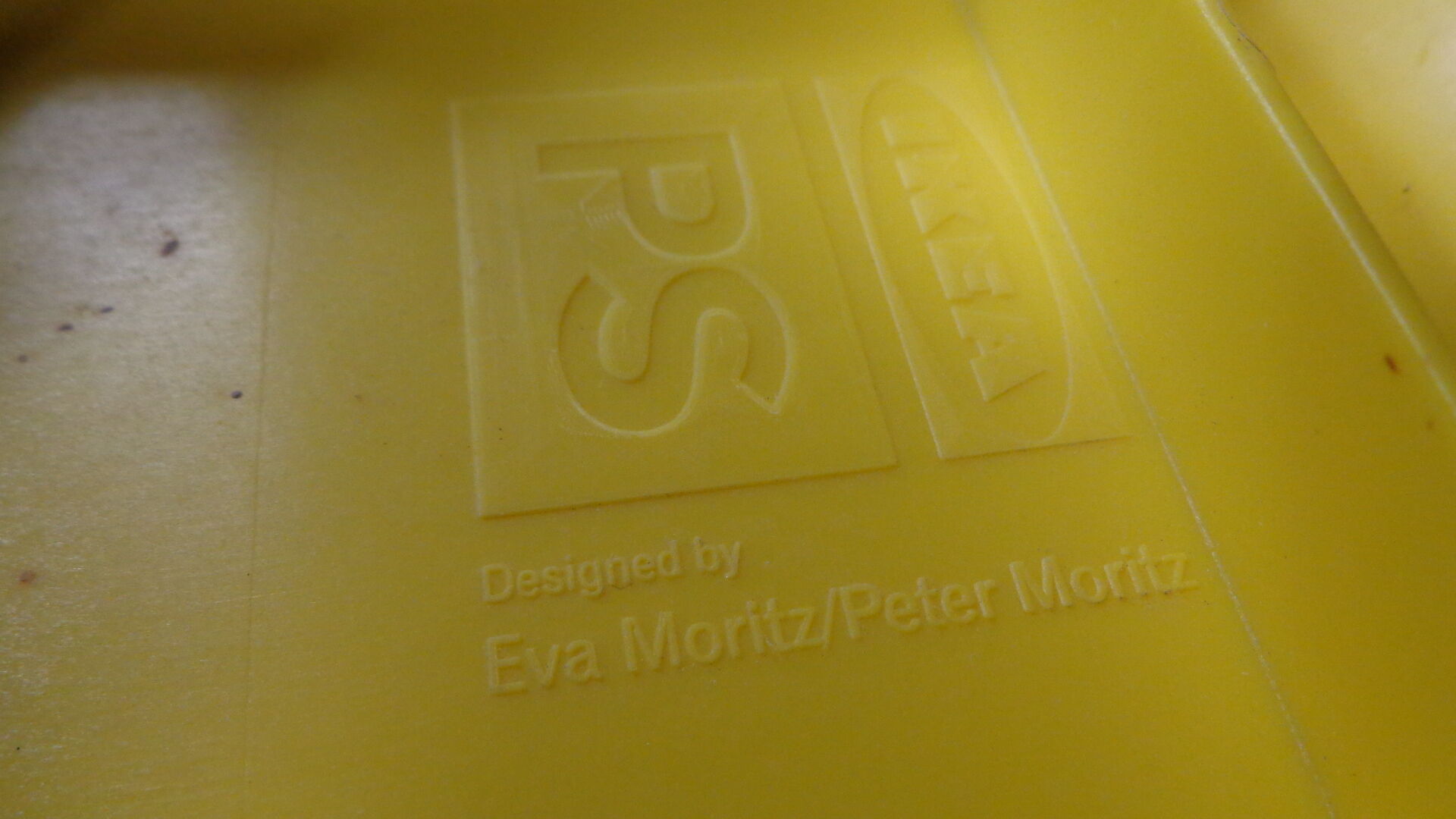 Eva Bee Chair - Peter Moritz