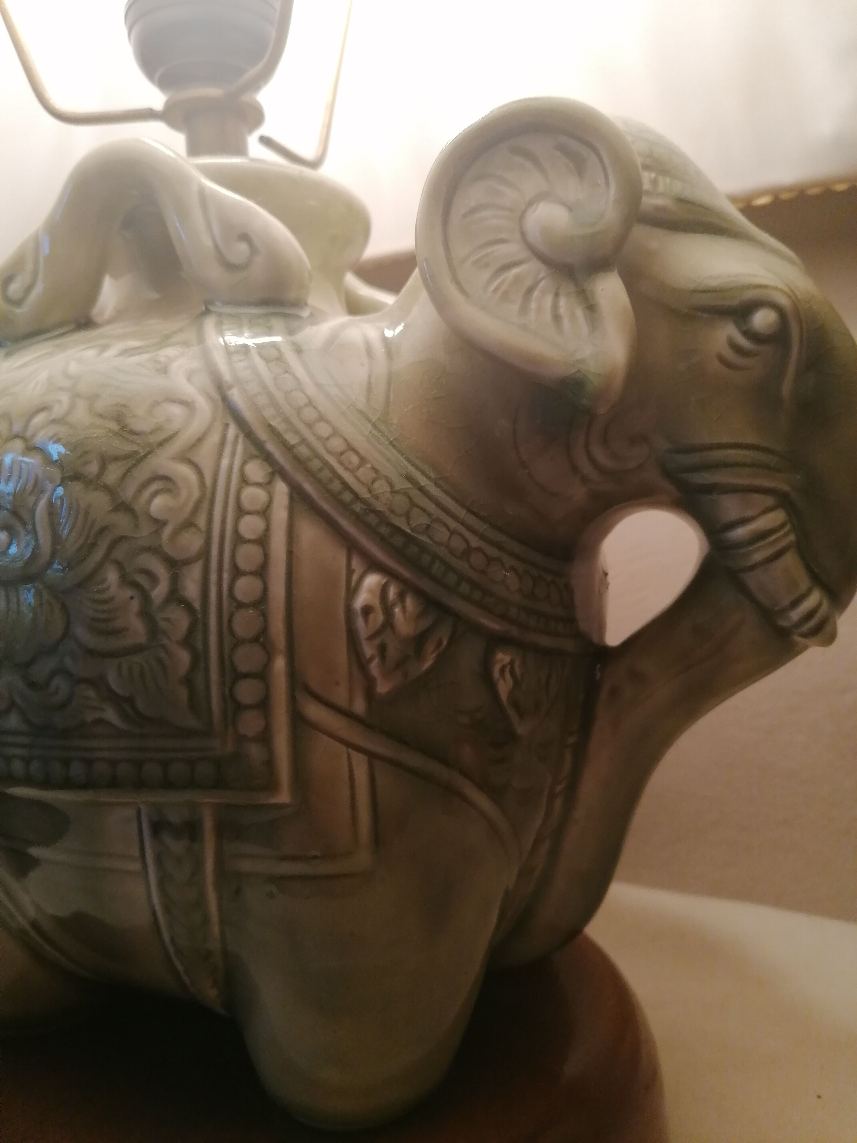 Duo de lampes éléphant en ceramique