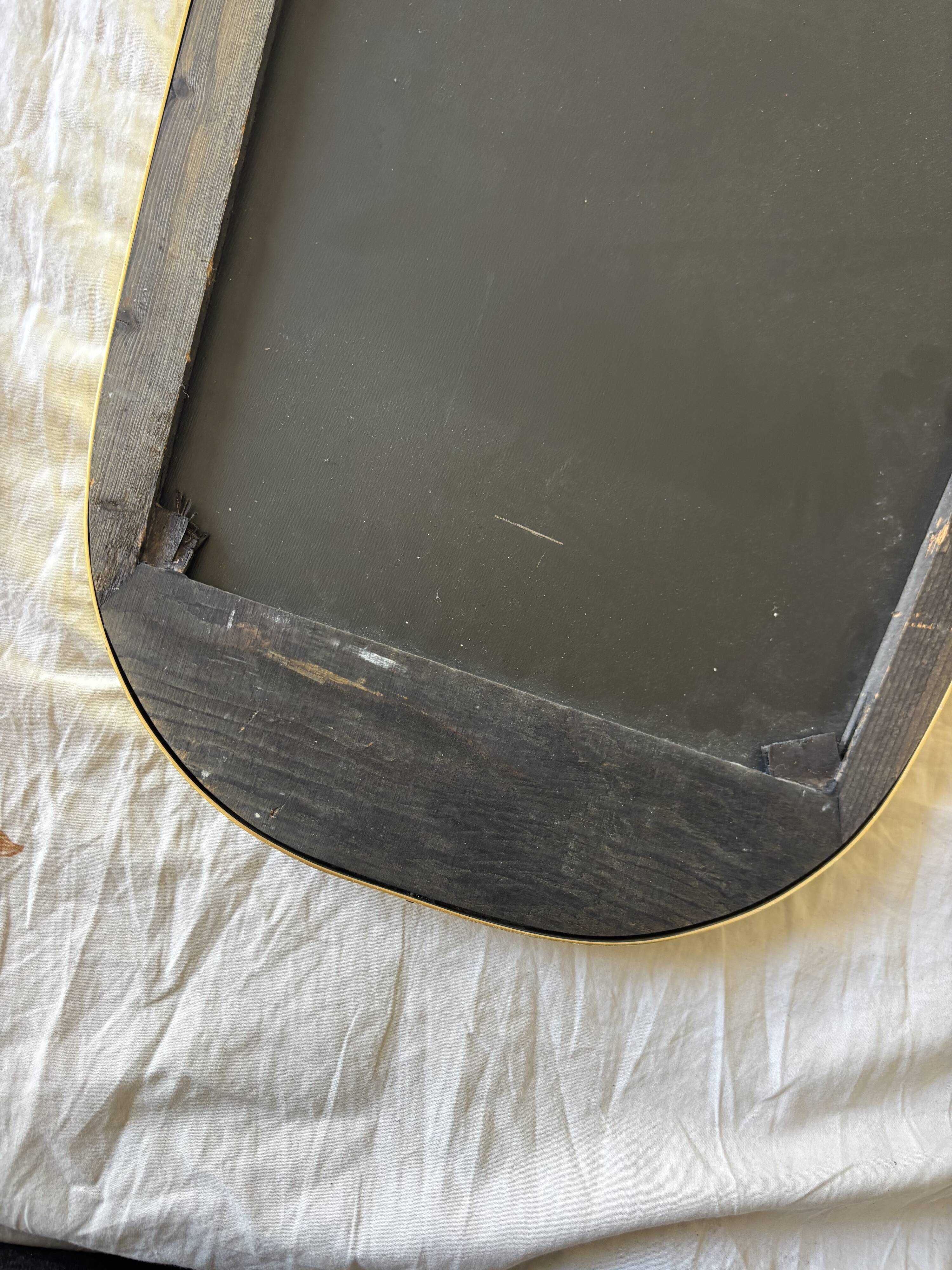 Miroir vintage 1960 rétroviseur asymétrique doré noir - 73 x 39 cm