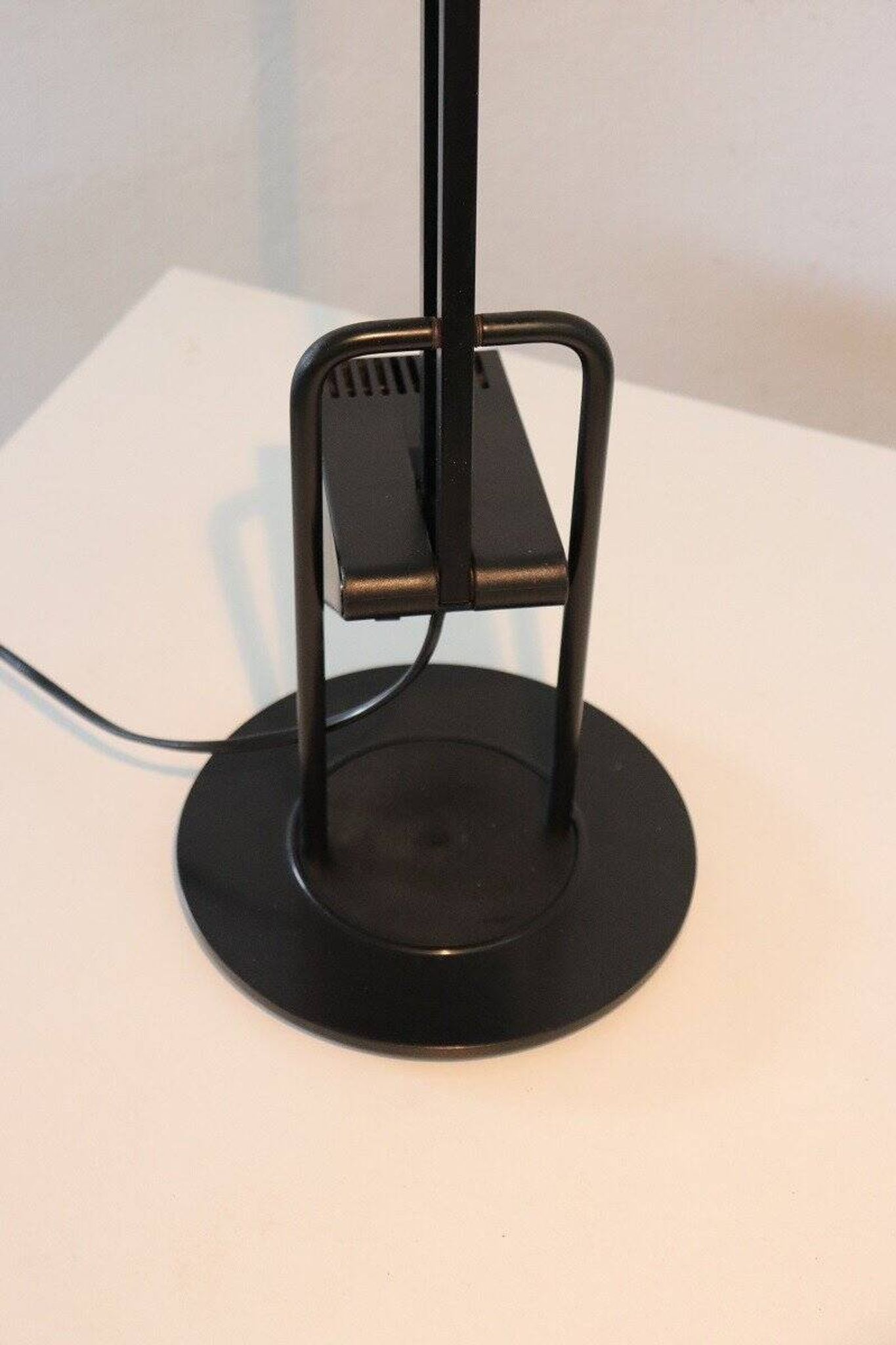 Black Metal Postmodern Table Lamp By Fridolin Naef For Luxo, 1980s