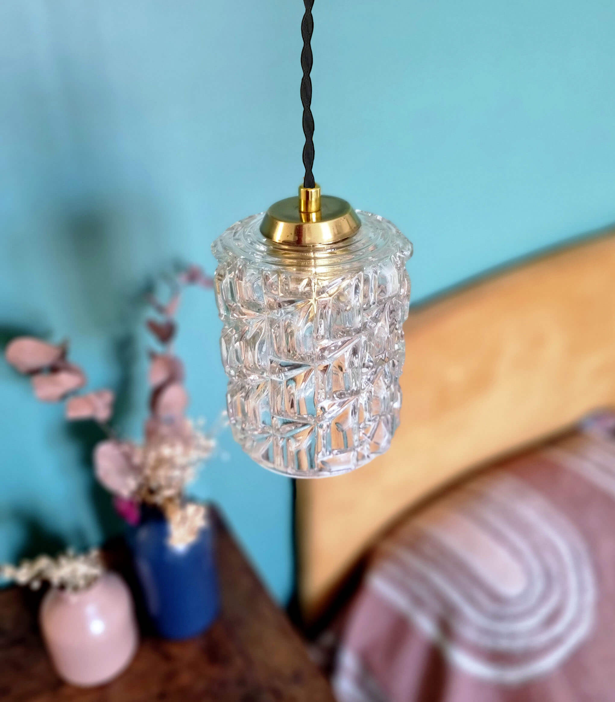 Globe lamp