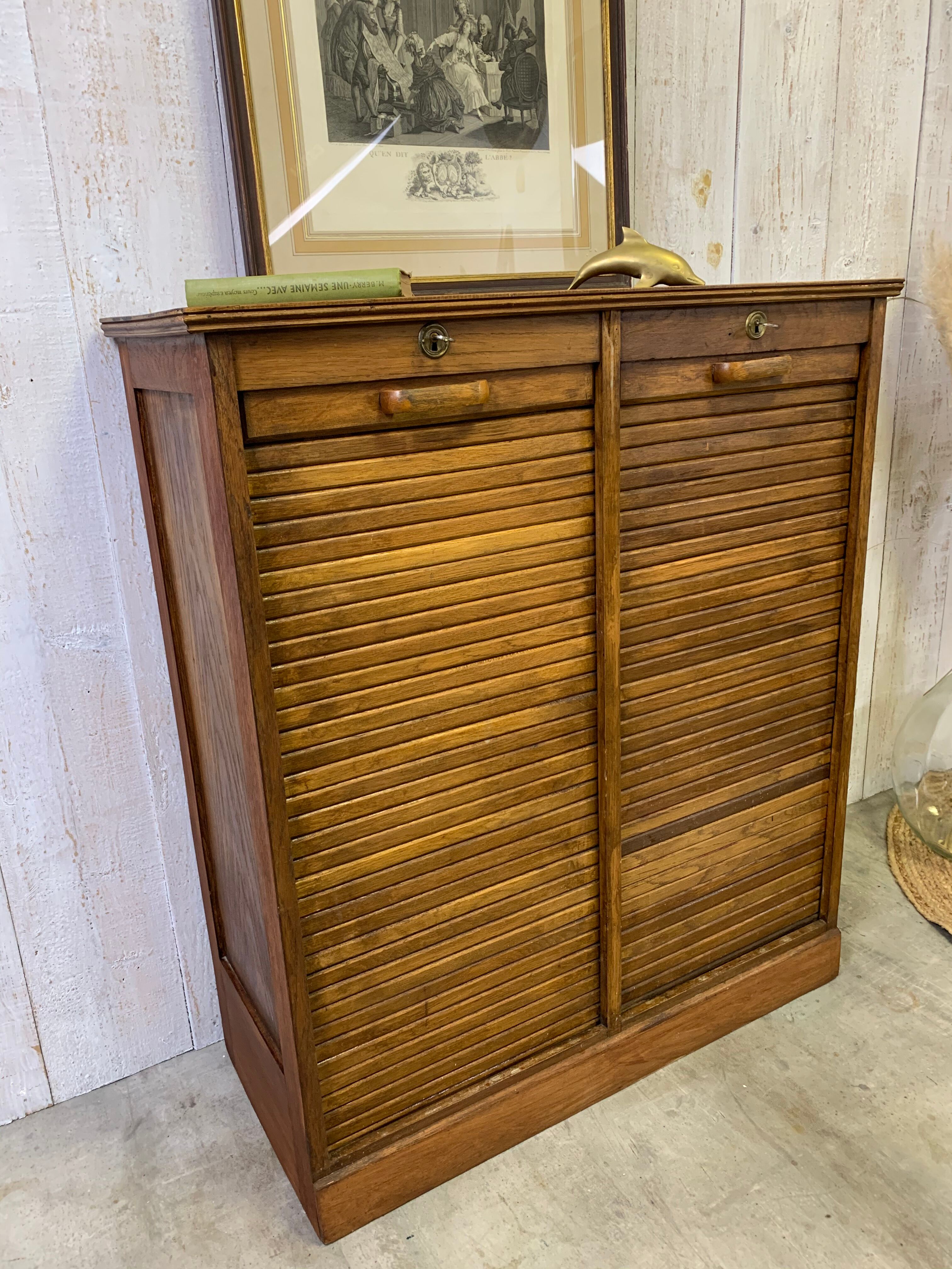 Double curtain binder