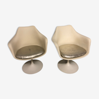 Paire de fauteuils Tulip pivotants d'Eero Saarinen pour Knoll International